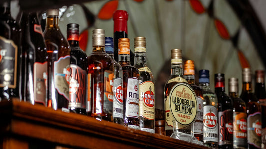 ラム酒とは？原料・製法・歴史から飲み方・おすすめ銘柄まで徹底解説　 by TRUCK Japanese Rum